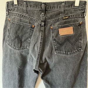VTG Wrangler Faded Distressed Washed out Gray Black Jeans 30x33